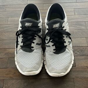 Men’s Nike Free Run 2